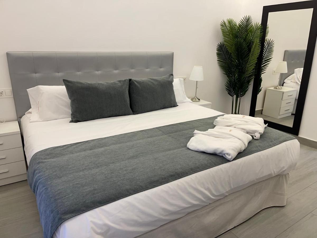 Suara Apartamentos 1 马德里 外观 照片